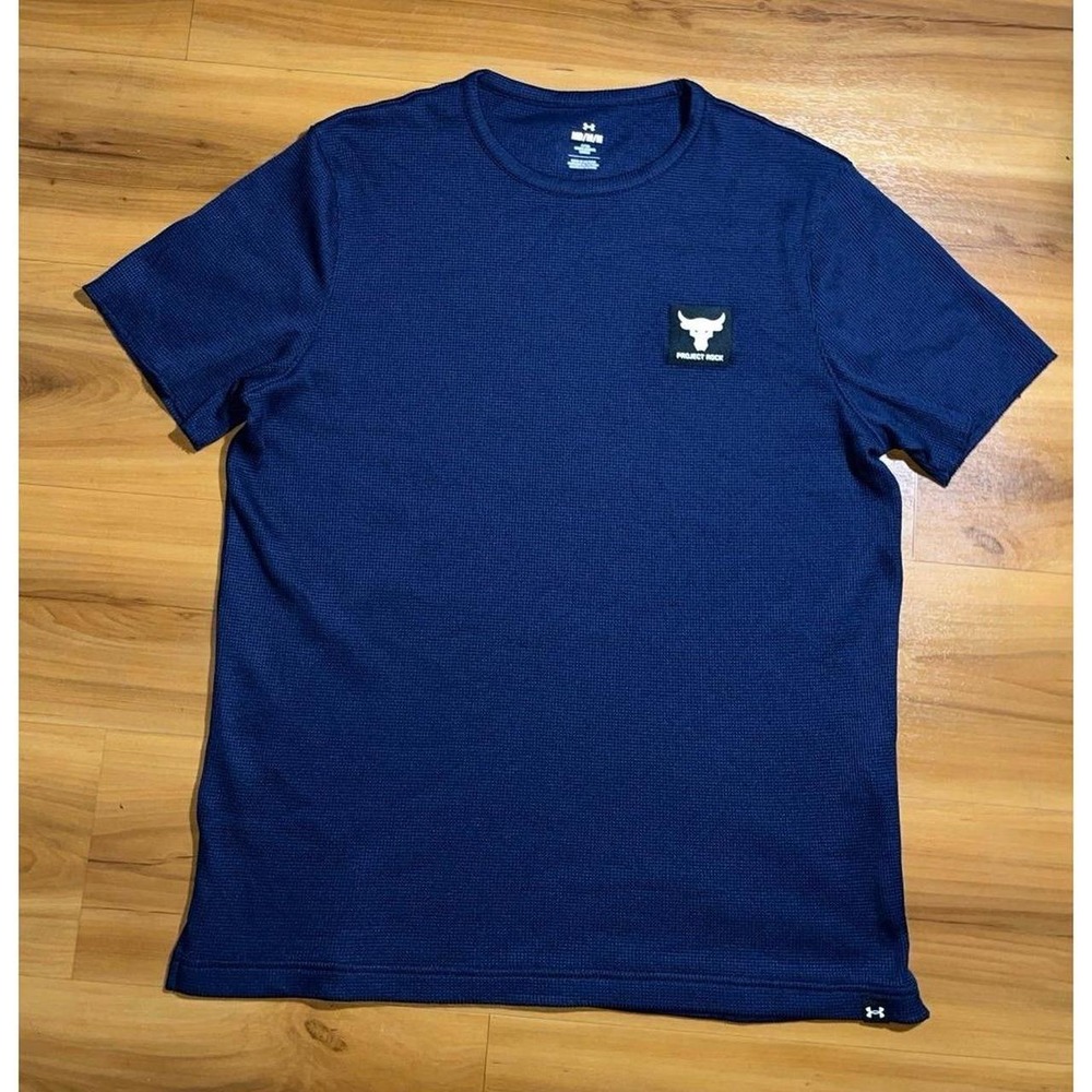 Mens NWOT Under Armour Project Rock Fitted Crewneck Navy Short Sleeve Shirt